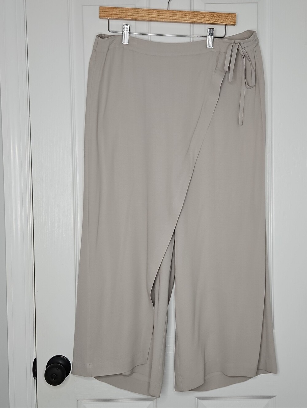 Eileen Fisher Silk Georgette Crepe Wide-Leg Wrap Pants Size M Tan Lagenlook